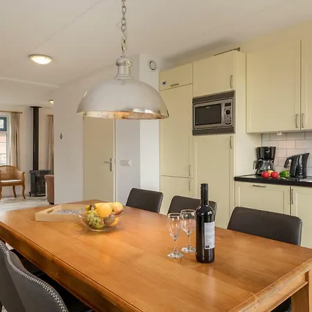 פארק נופש Roompot Kustpark Texel 3*