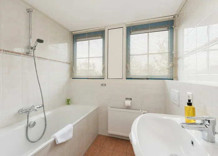 假日公园 Roompot Kustpark Texel 3*